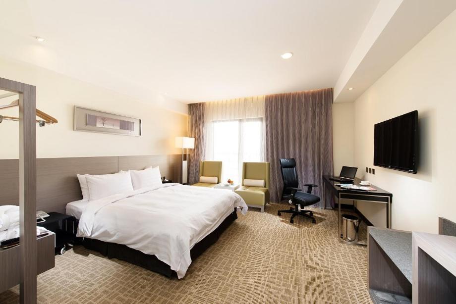 Forte Hotel Changhua Екстер'єр фото