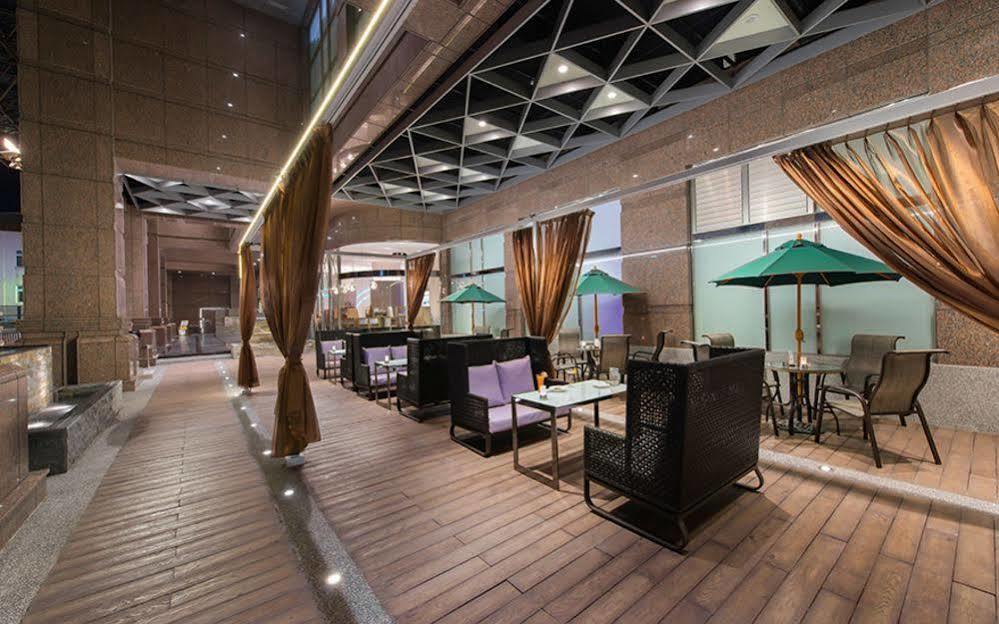 Forte Hotel Changhua Екстер'єр фото
