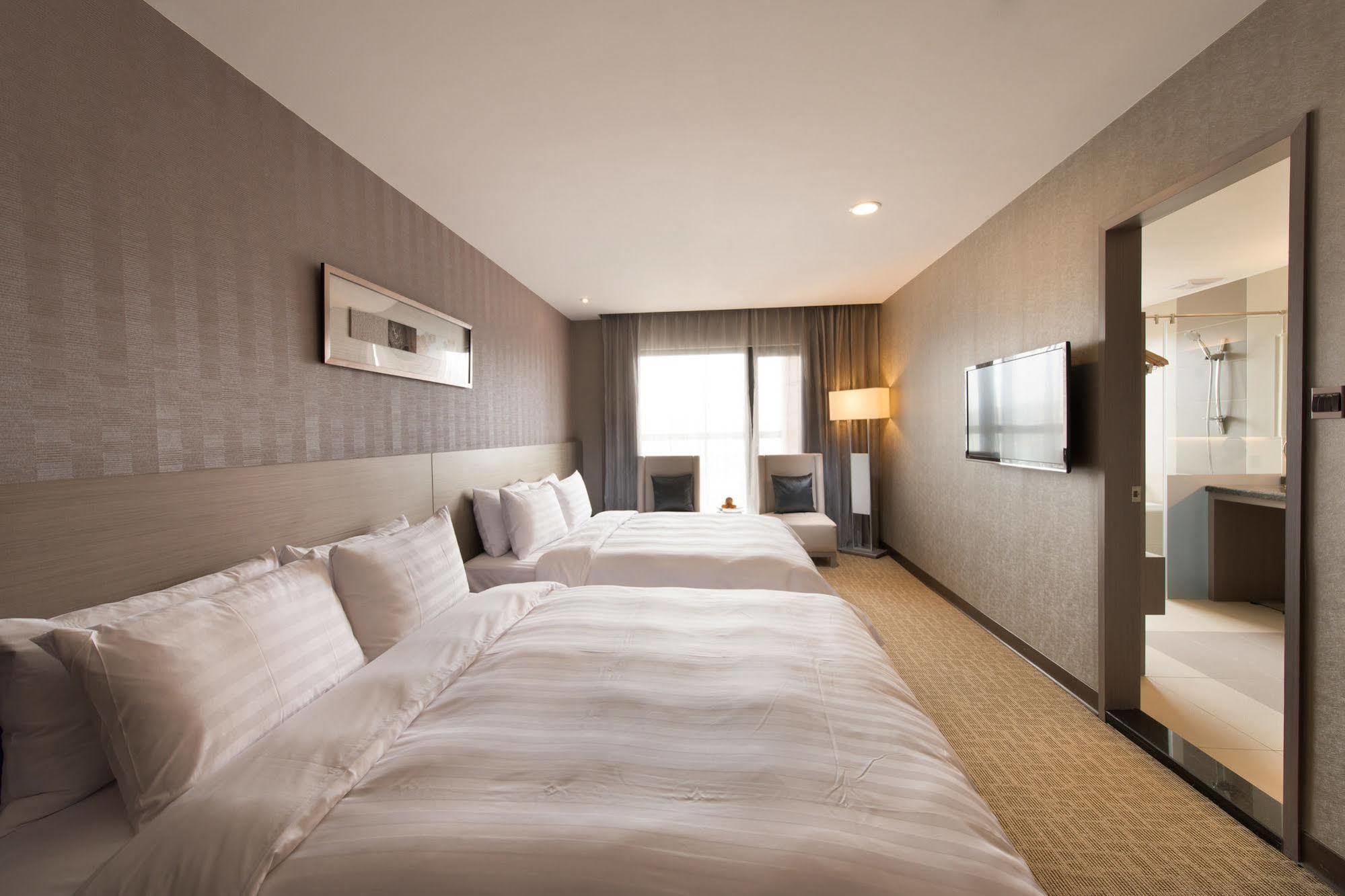 Forte Hotel Changhua Екстер'єр фото